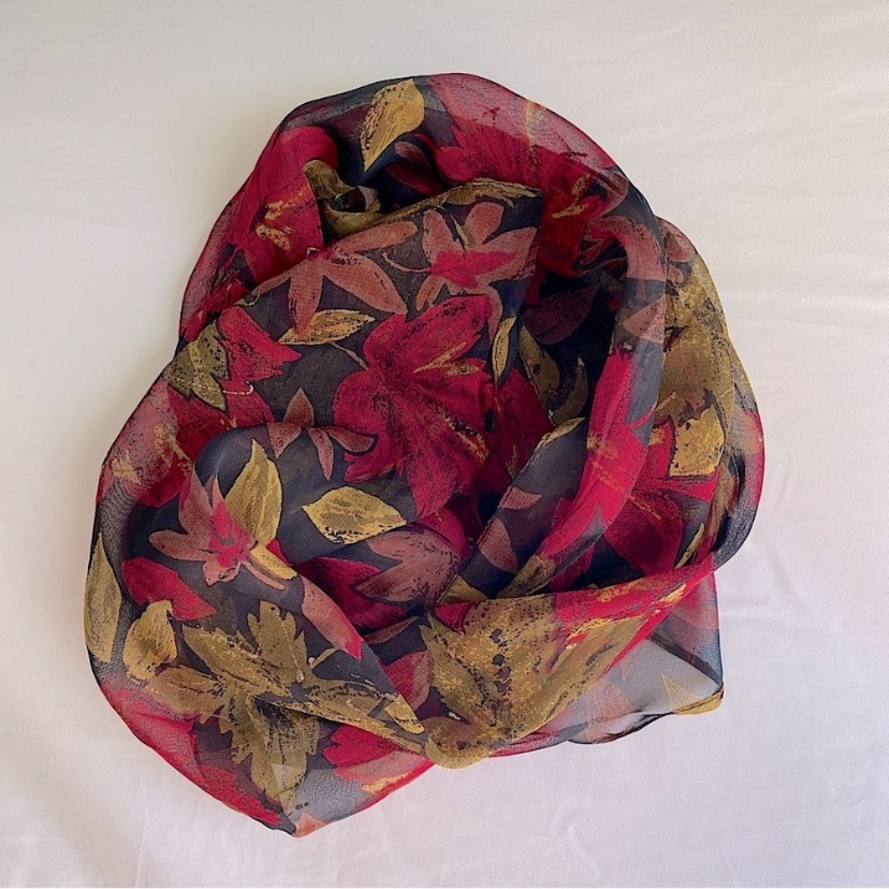 FALL FOLIAGE LEAF PRINT RECTANGULAR SCARF SEMI SHEER Red Black